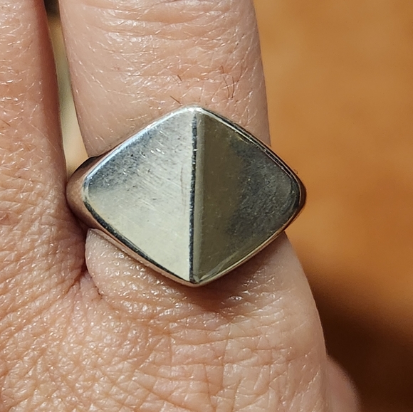 Vintage Sterling Silver Ring Size 7.5 9.9 grams - Picture 2 of 12